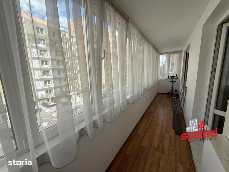 Apartament cu 4 camere în Tudor Vladimirescu