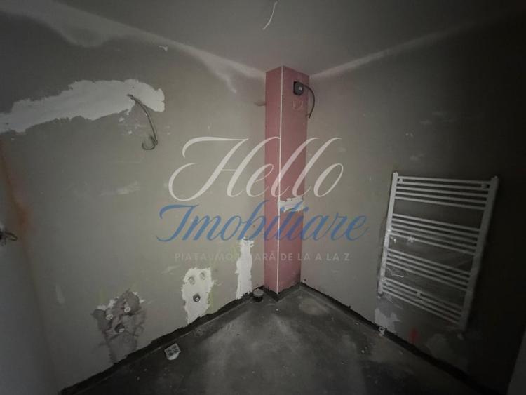 Penthouse cu 3 camere decomandat în Zorilor