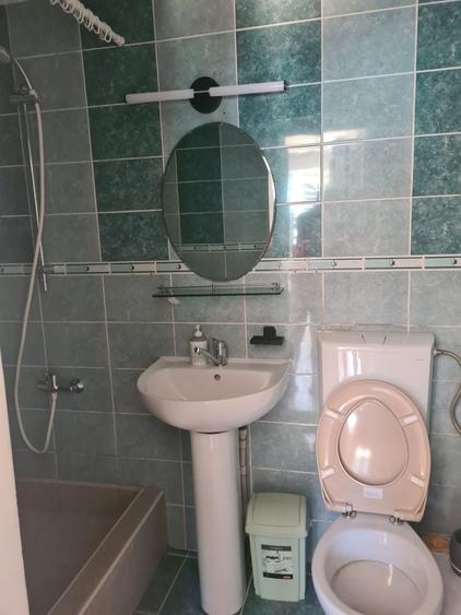 Inchiriez apt 2 cam mobilat mamaia-sat - 2