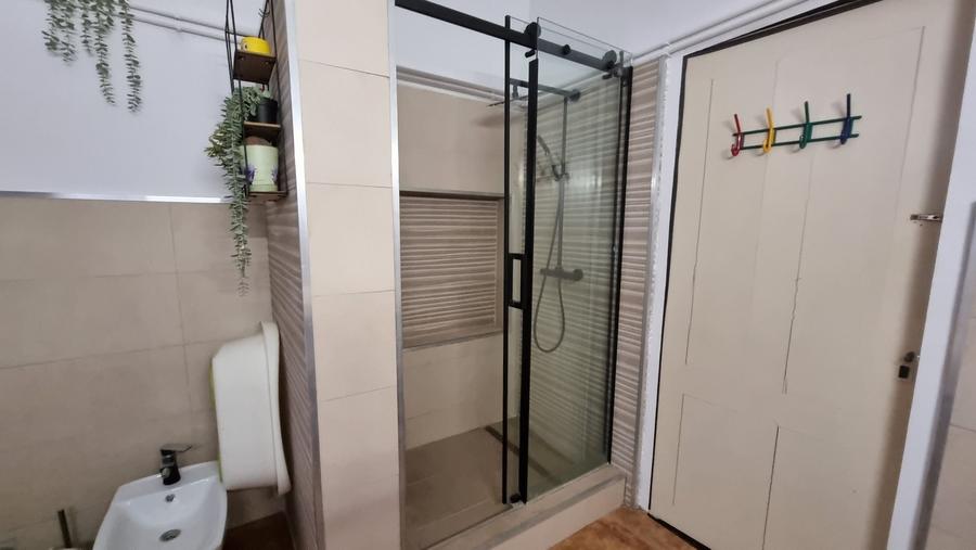 Apartament cu 4 camere decomandat în Kogălniceanu