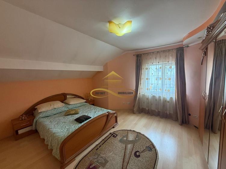 Casă individuală cu 4 camere cu Canalizare în Nord