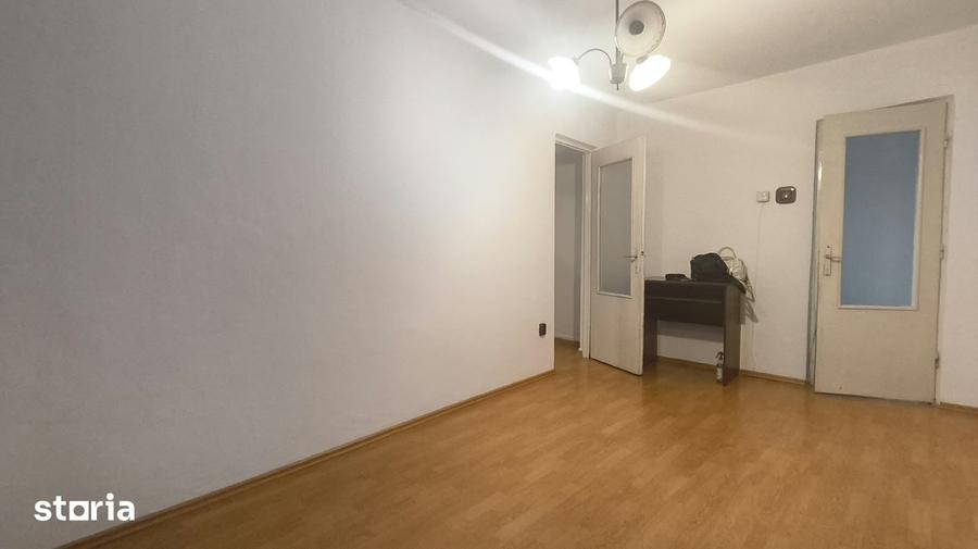 Apartament cu 3 camere în Gojdu