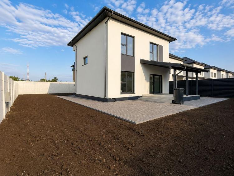 Casă individuală cu 5 camere cu Canalizare în Ultracentral