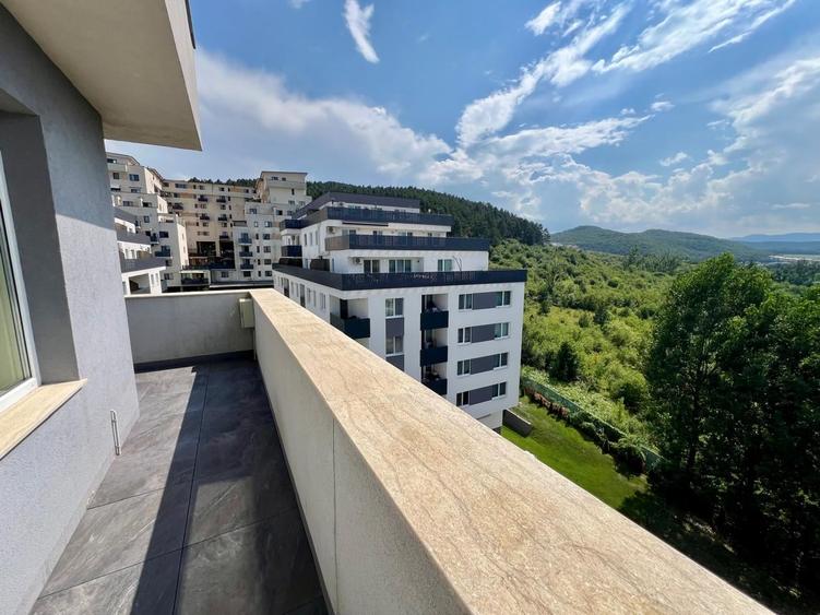 Apartament cu 3 camere în Florești