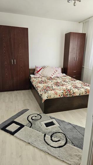 Apartament cu 2 camere decomandat în Vest
