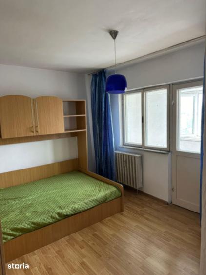 Apartament cu 3 camere decomandat în Lăpuș Argeș