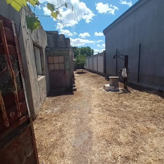 Teren de 214 mp, în Central
