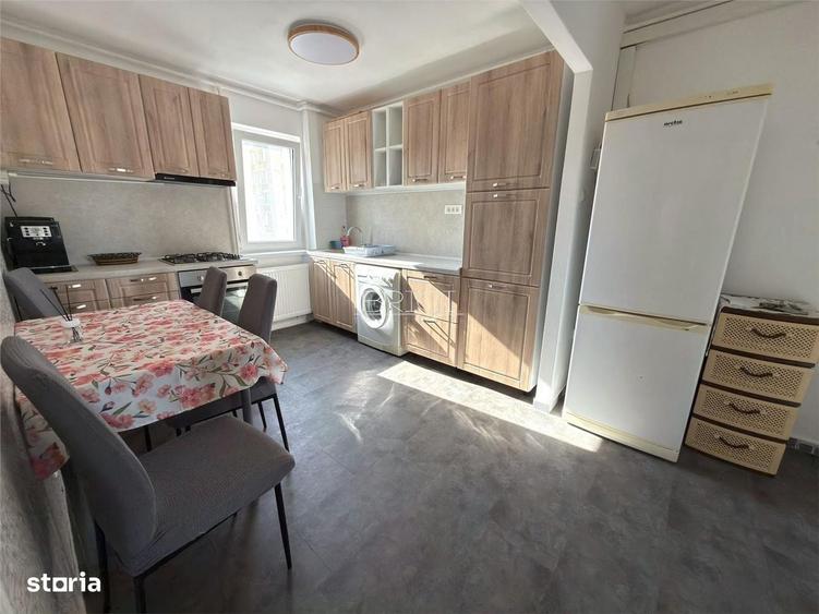 Apartament cu 2 camere semidecomandat în Astra