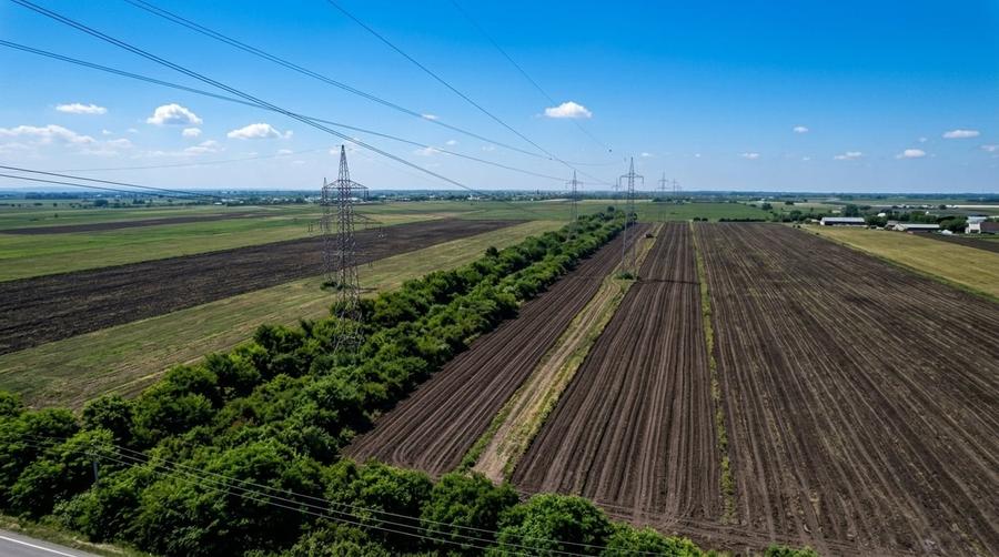 Teren Construcții extravilan de 5002 mp, în Glina