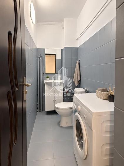 Apartament cu 4 camere decomandat, mobilat în Dacia