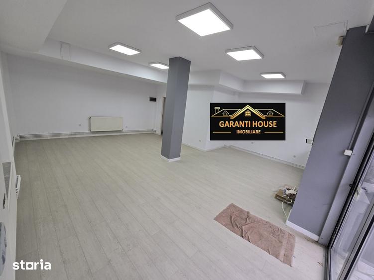 Spațiu comercial, de 97.7 mp, în Central