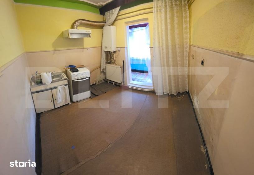 Apartament cu 3 camere decomandat în Holboca