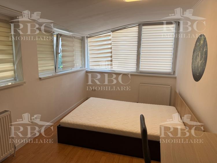 Apartament cu 4 camere decomandat în Mărăști