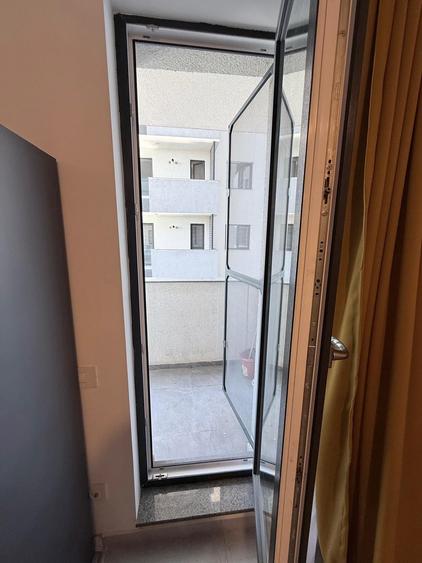 Apartament cu 2 camere decomandat în Păcii