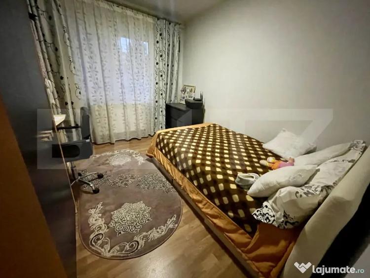 Apartament cu 3 camere decomandat, mobilat în Burdujeni