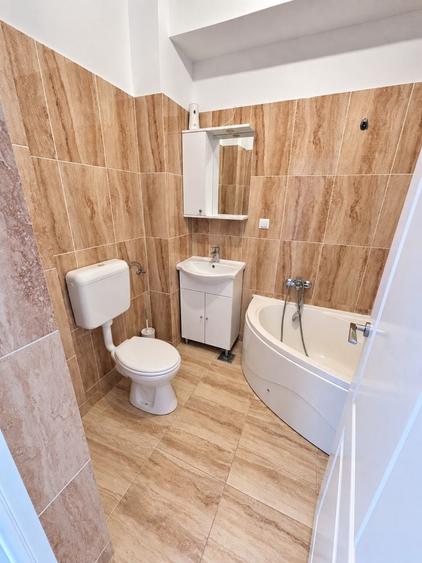 Apartament cu 3 camere în Fundeni