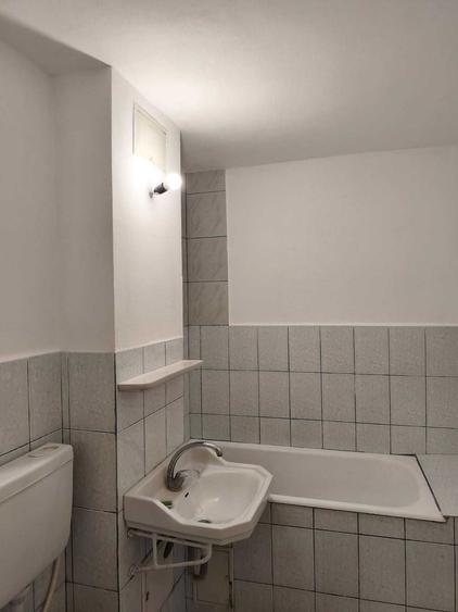 Apartament cu 2 camere decomandat în Obor