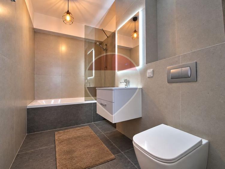 Apartament cu 3 camere decomandat în Nord
