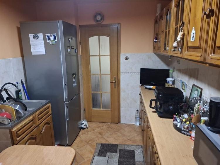 Apartament cu 2 camere decomandat în Electroprecizia