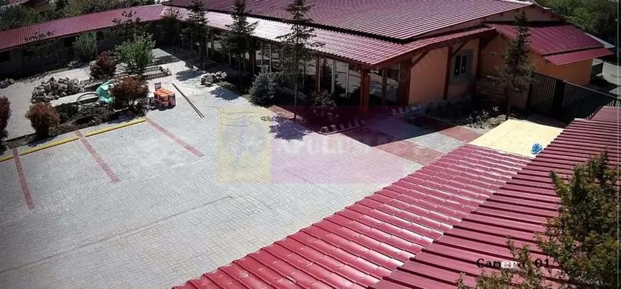 Casă cu 10 camere cu Canalizare în Teișori
