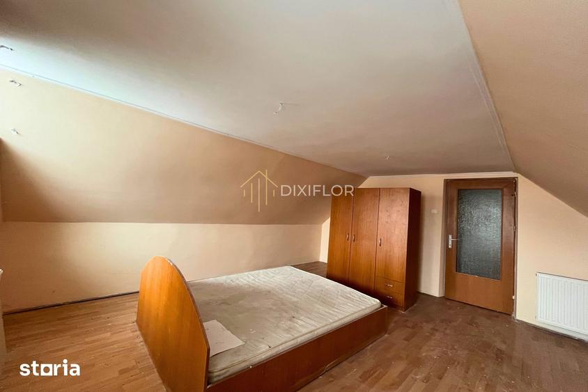 Casă cu 2 camere cu Teren 810 Mp în Praid