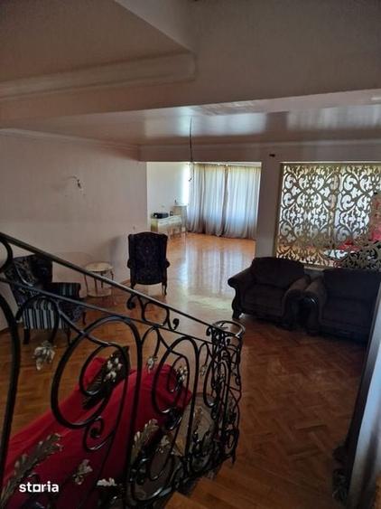 Casă cu 4 camere cu Teren 515 Mp în Cazasu