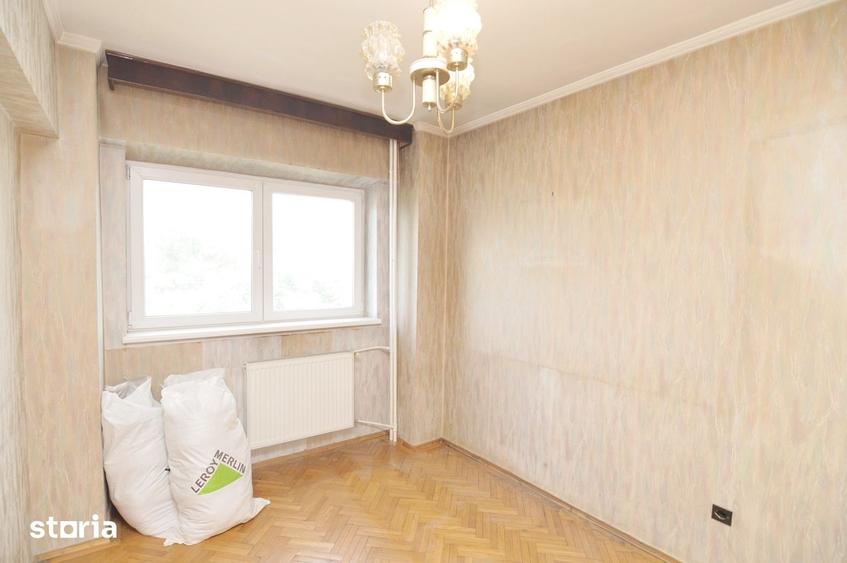 Apartament cu 4 camere decomandat în Grivița
