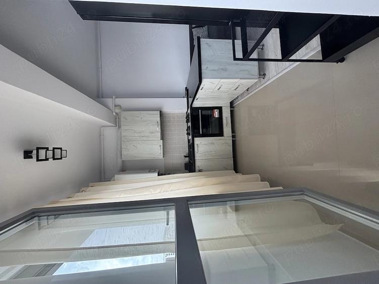 Apartament cu 2 camere decomandat în Roșu