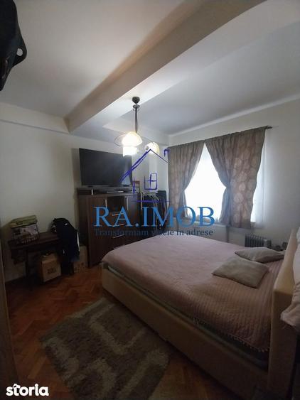 Apartament cu 3 camere decomandat în Ultracentral