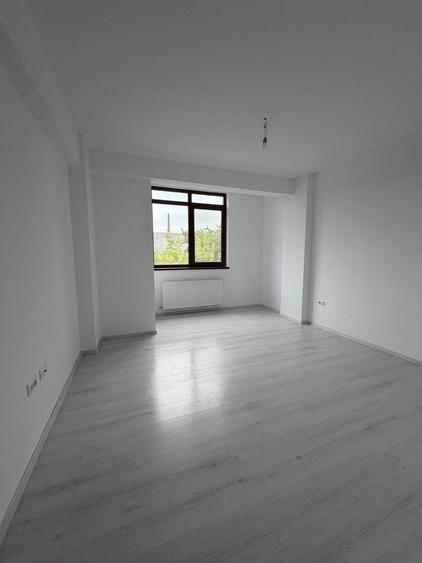Apartament cu 3 camere în Paltin