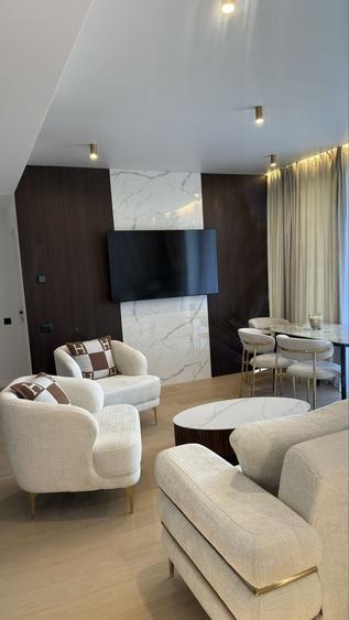 Apartament cu 2 camere decomandat în Aviației