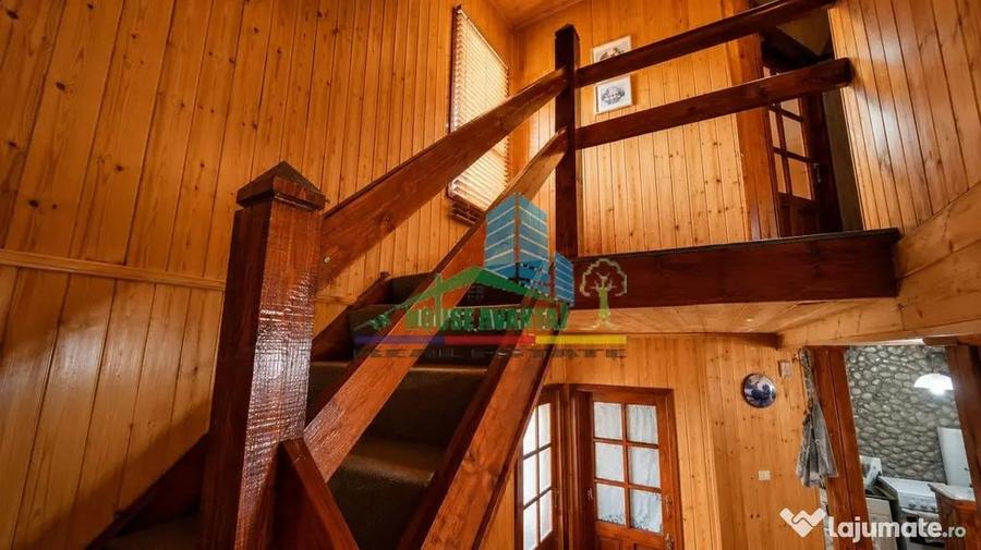 Casă cu 4 camere cu Teren 458 Mp în Lepșa