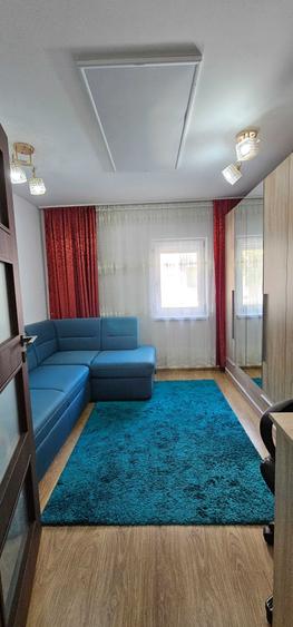Apartament cu 2 camere decomandat în Aradului