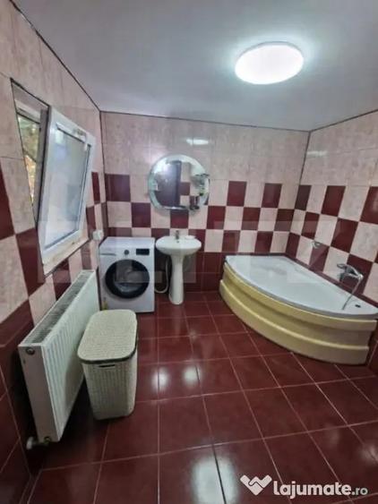 Casă cu 4 camere cu Teren 512 Mp în Central