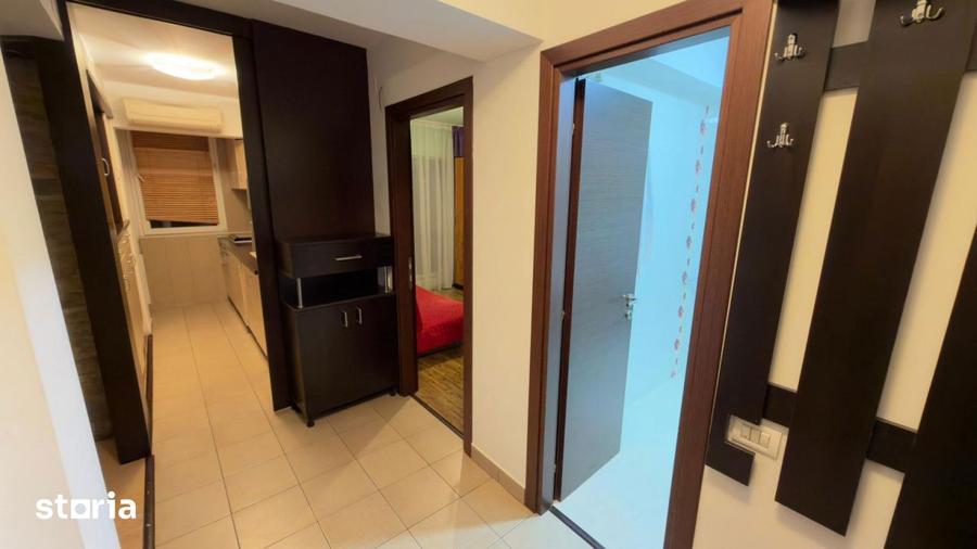 Apartament cu 3 camere, mobilat în Moșilor