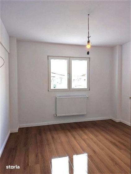 Apartament cu 3 camere decomandat în Mioriței