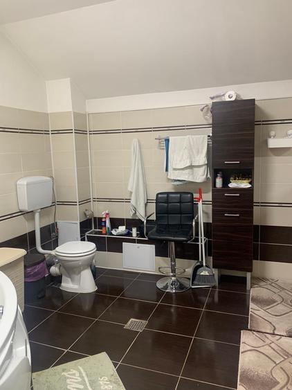 Casă cu 8 camere cu Canalizare în Snagov