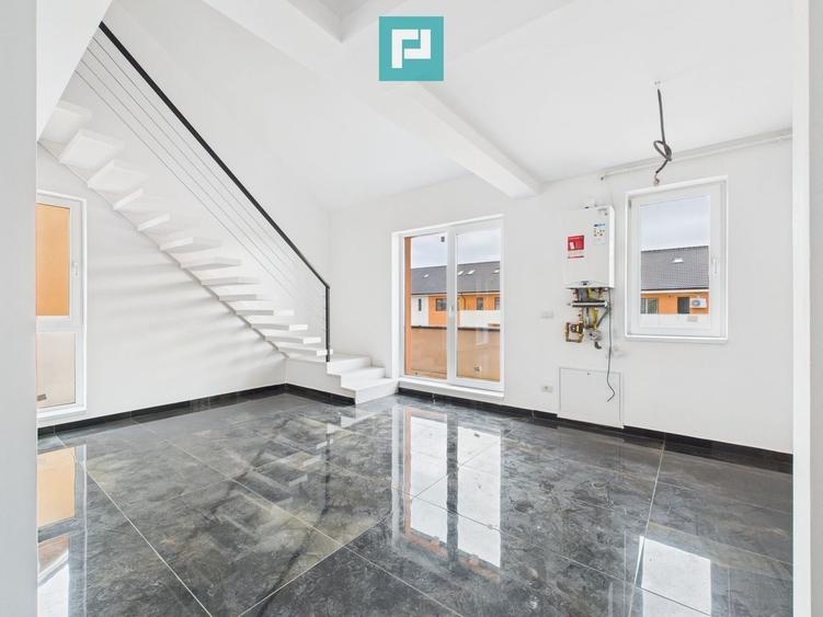 Apartament cu 3 camere semidecomandat în Giroc