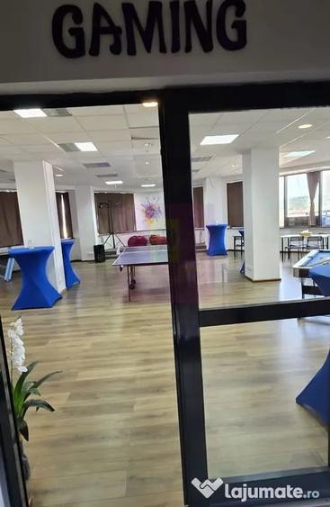 Spațiu comercial, de 250 mp, în Central