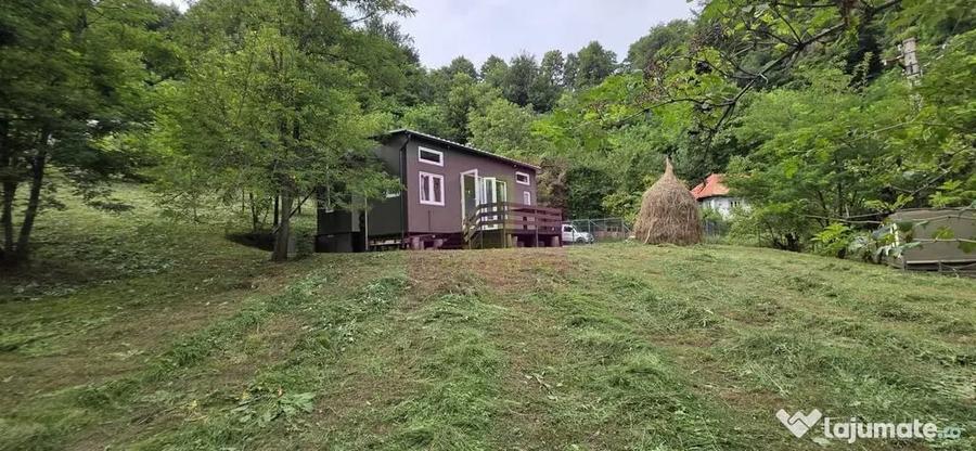 Casă cu 2 camere cu Teren 1500 Mp în Telega