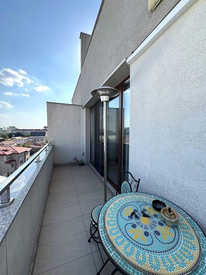Apartament cu 3 camere în Unirii