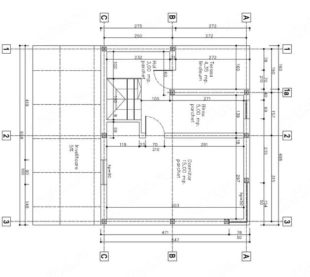 Casă cu 2 camere cu Teren 900 Mp în Central