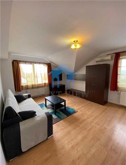Apartament cu 2 camere decomandat în Zorilor