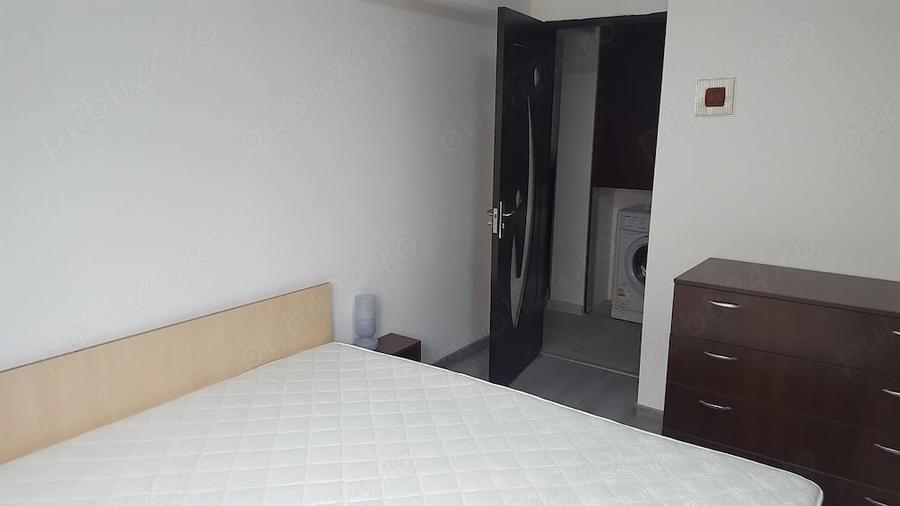 Apartament cu 2 camere decomandat în B-dul București