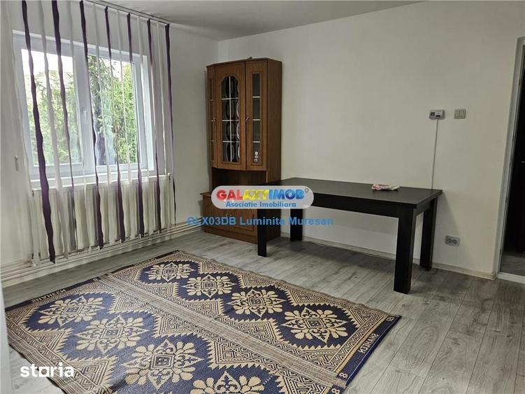 Apartament cu 2 camere semidecomandat, mobilat în Micro 6