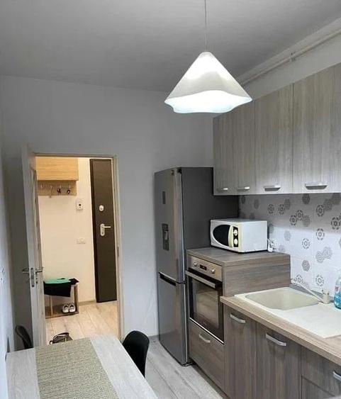 Apartament cu 2 camere decomandat, mobilat în Lujerului