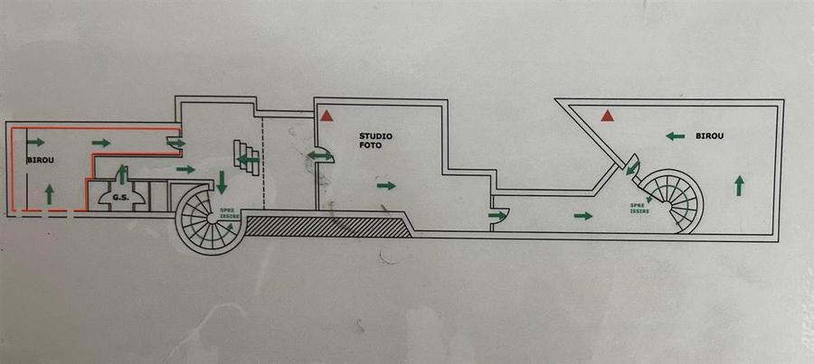 Birou, de 55 mp, în Central