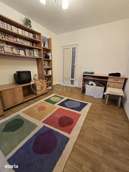 Apartament cu 3 camere decomandat în Păcurari