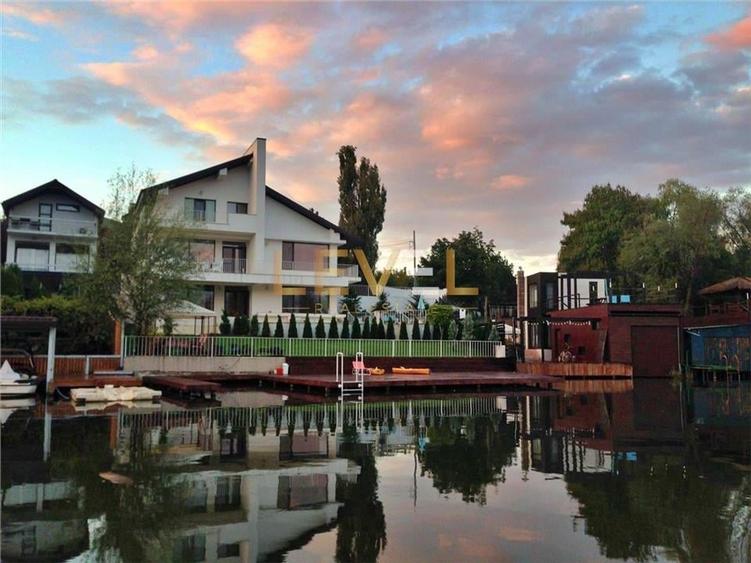 Casă individuală cu 10 camere cu Piscina în Snagov
