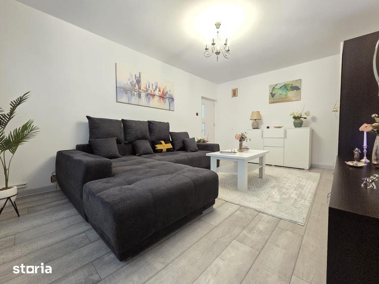 Apartament cu 2 camere decomandat în Central